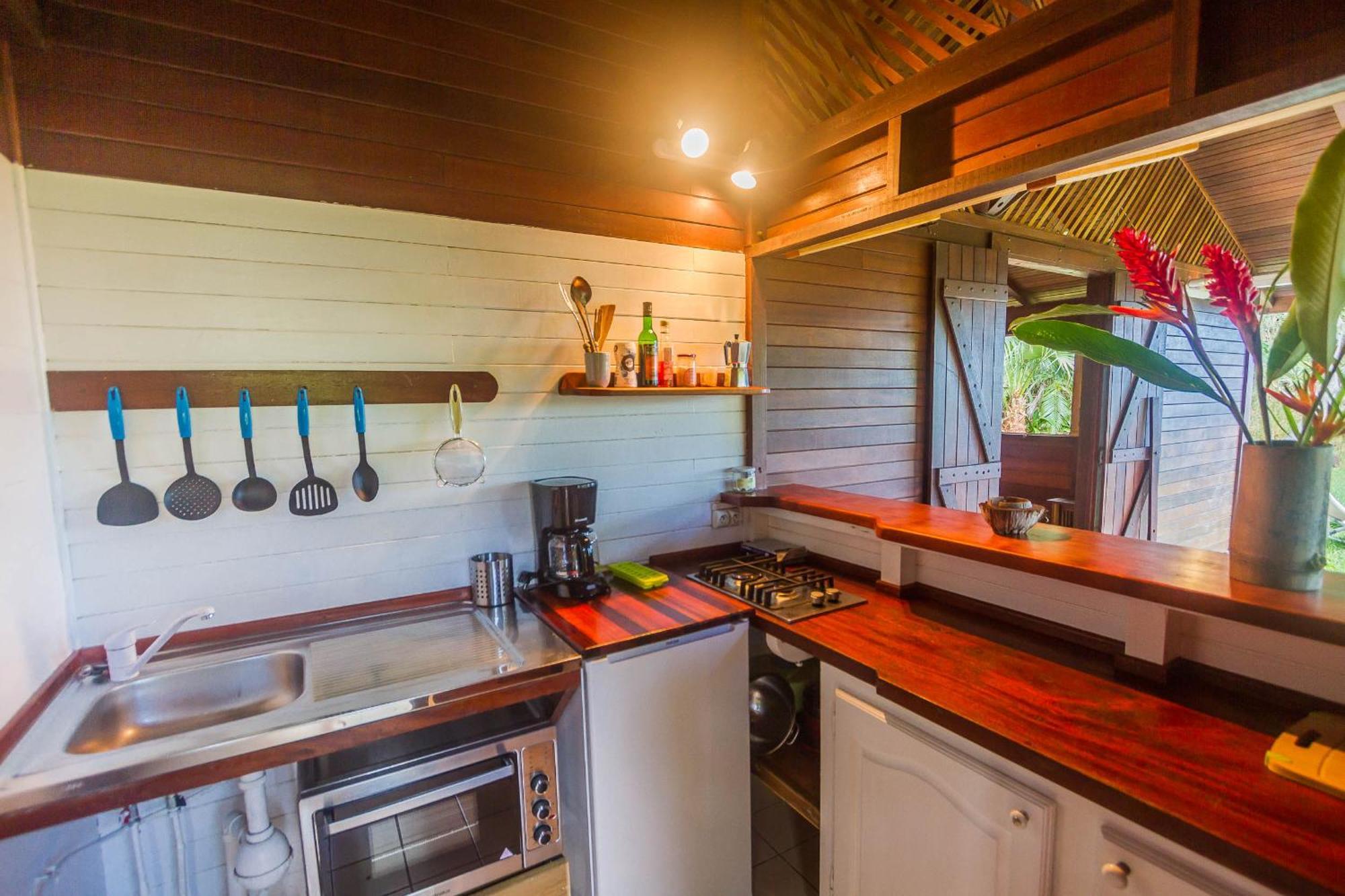 Ecolodges Karet Deshaies Exterior photo