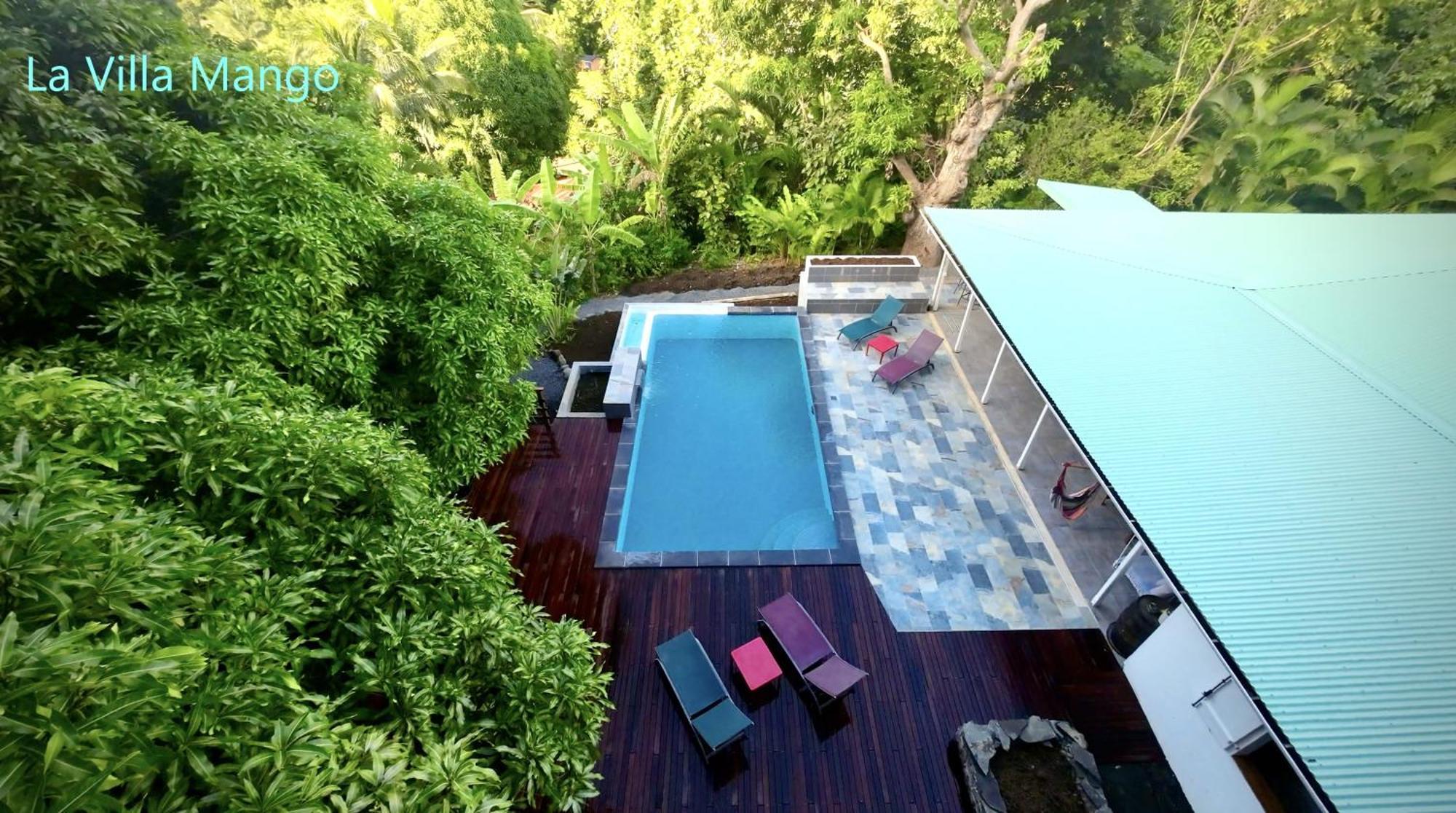 Ecolodges Karet Deshaies Exterior photo